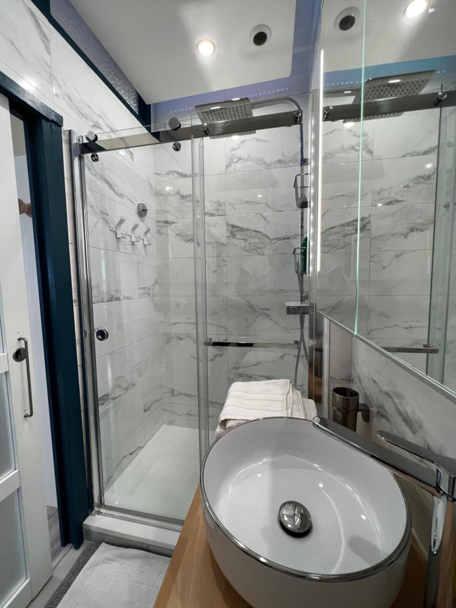 Mrtn & - Aix-les-bains, Hypercentre * Aix-les-Bains